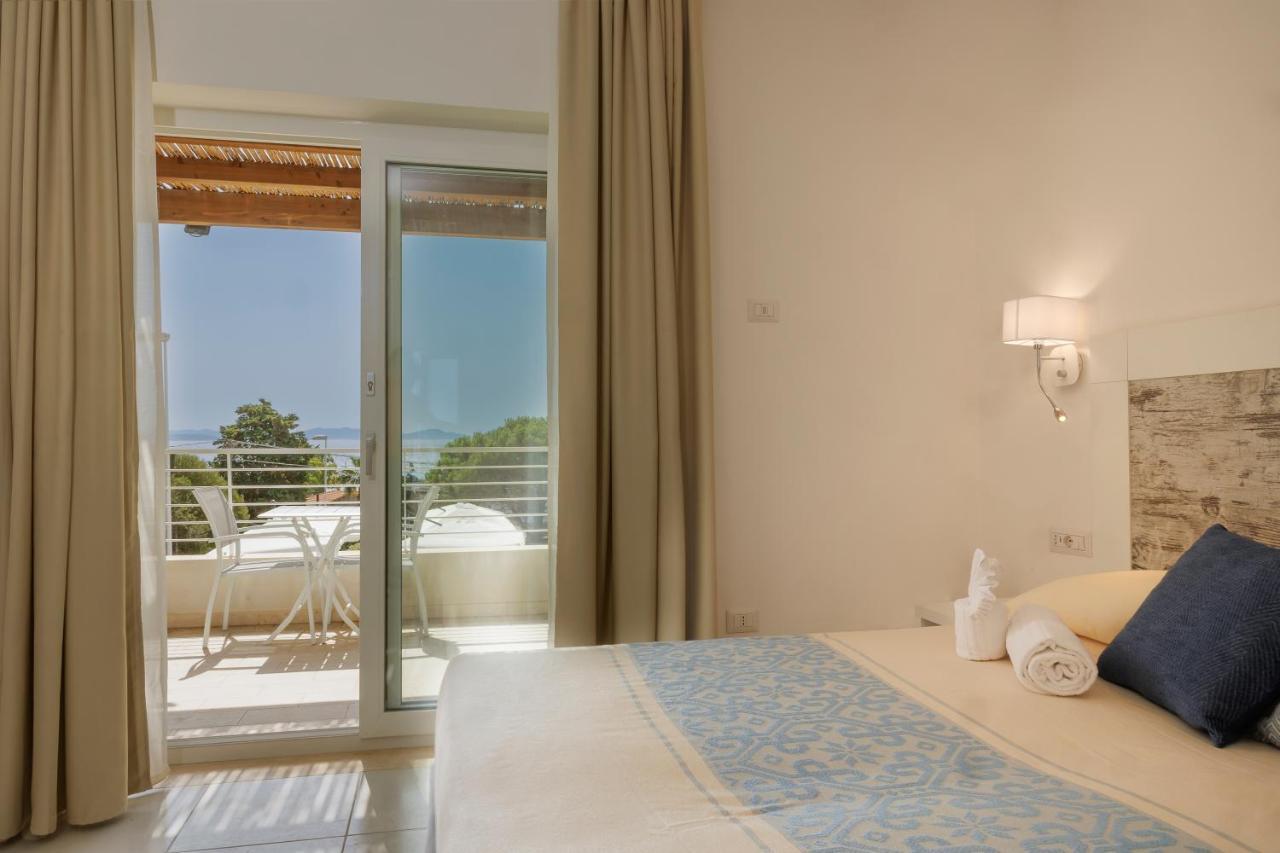Mercury Beach Hotel Sant'Antioco Ngoại thất bức ảnh
